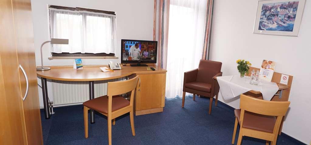 Acora Karlsruhe Zentrum Living The City - Apartments المظهر الخارجي الصورة