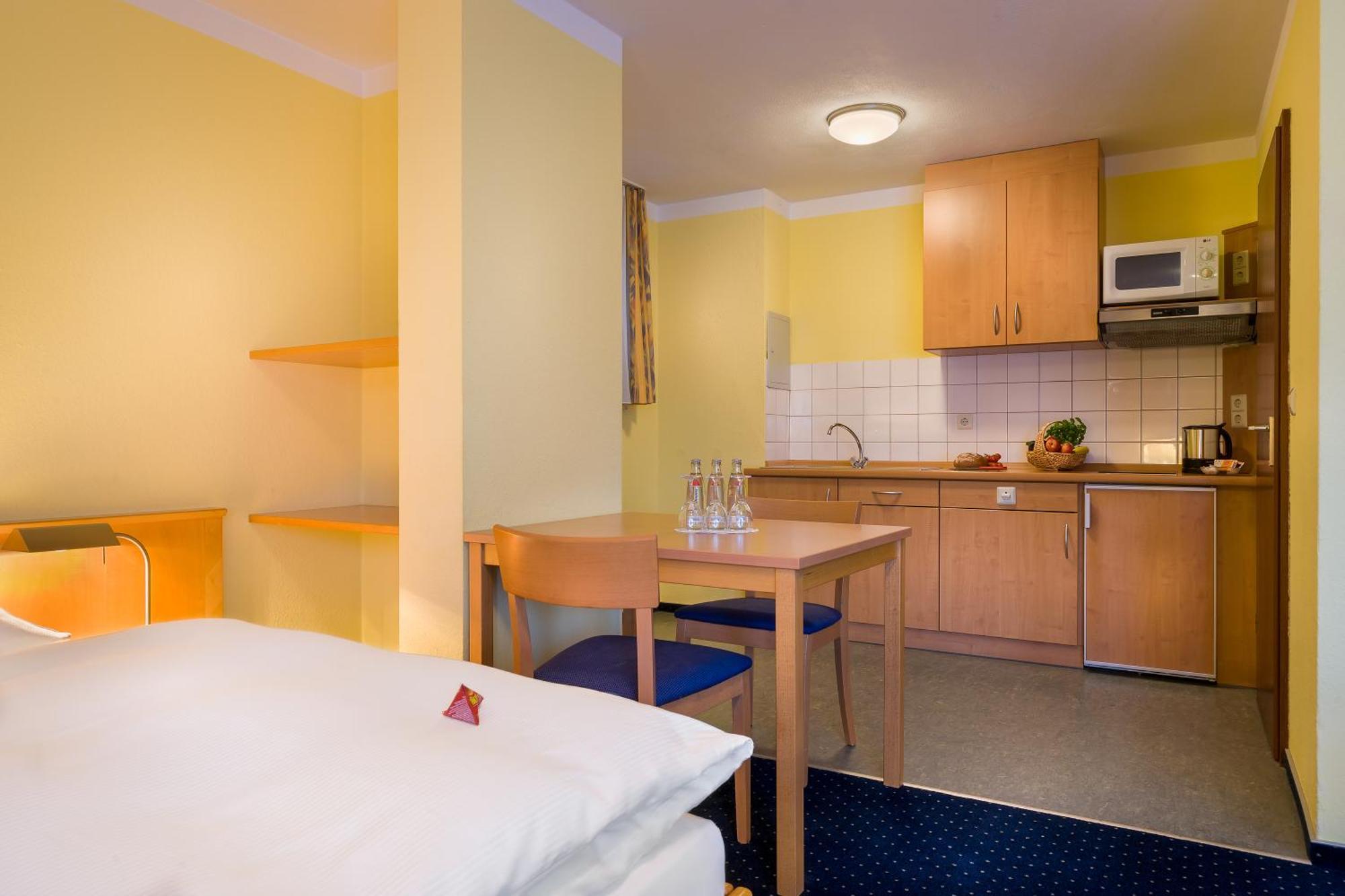 Acora Karlsruhe Zentrum Living The City - Apartments المظهر الخارجي الصورة